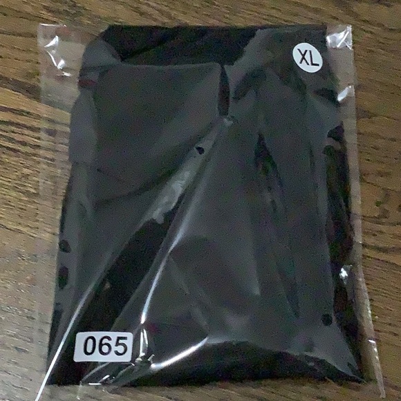 Black Sequins Bell Bottom Dress Costume Pants With Pockets Size XL - Picture 12 of 12